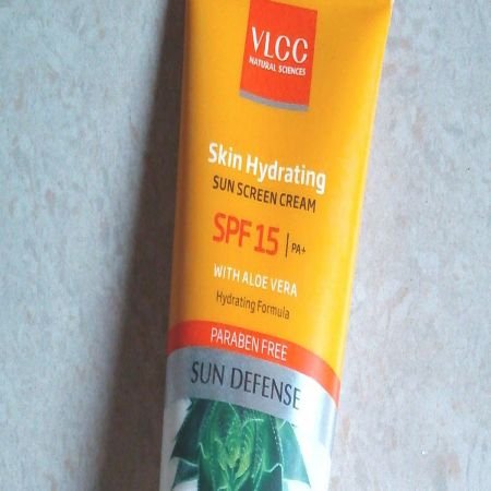 VLCC SPF15 CREAM
